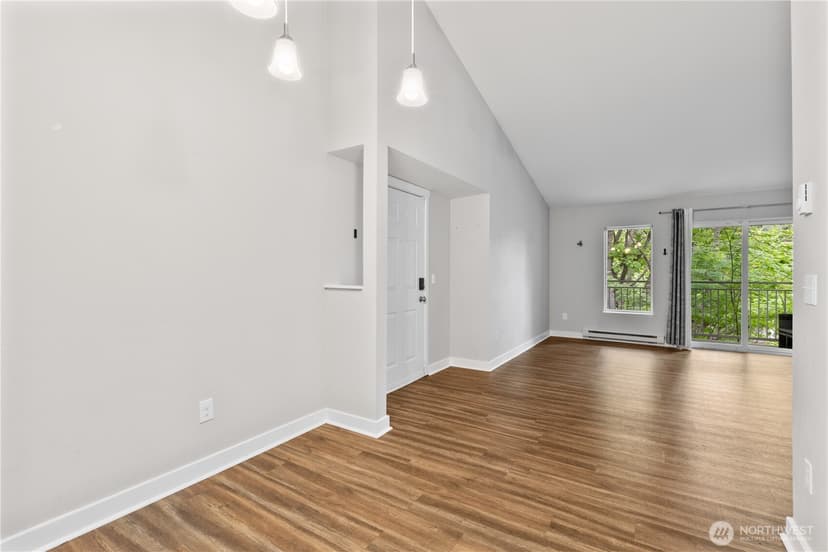 Property photo for 12303 Harbour Pointe Boulevard #Y306, Mukilteo photo 8