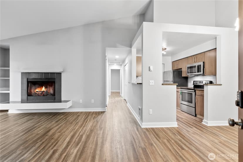 Property photo for 12303 Harbour Pointe Boulevard #Y306, Mukilteo photo 9