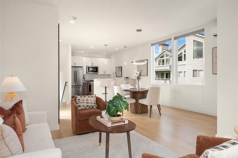 Property photo for 3613 Wallingford Avenue N, Seattle photo 10