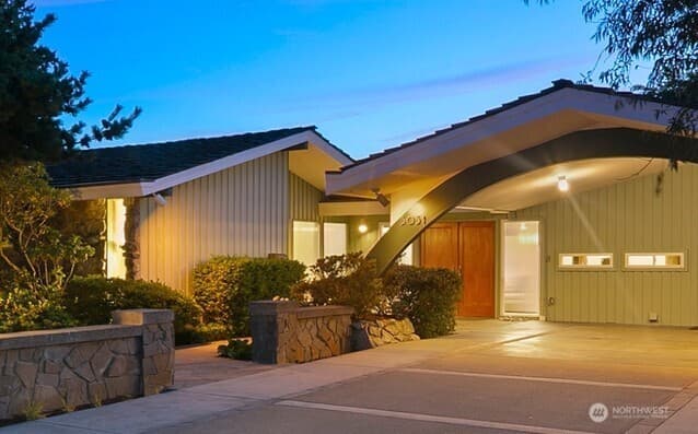 Property photo for 3051 44th Avenue W, Seattle