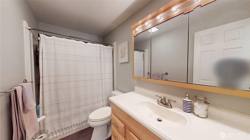 Property photo for 3000 NE 73rd Street, Bremerton photo 17