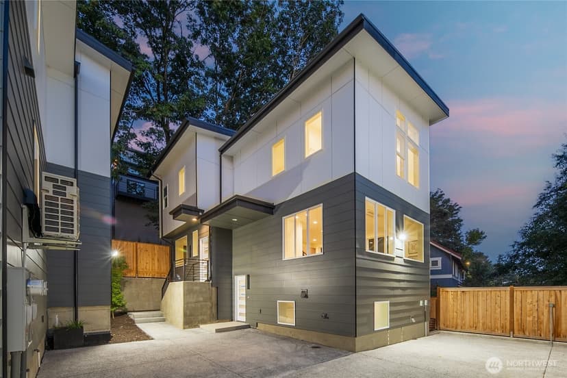 Property photo for 1804 28th Avenue S, Seattle