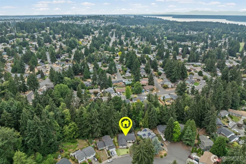 Property photo for 32715 30th Avenue SW, Federal Way photo 34