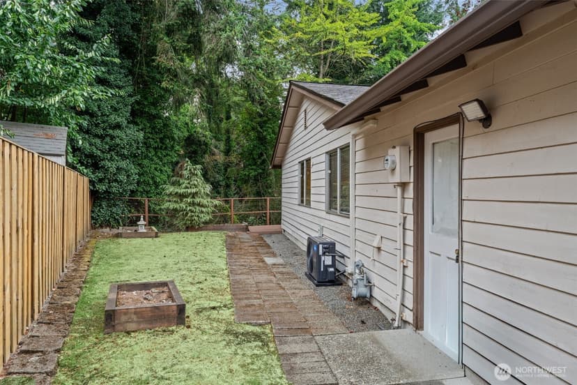 Property photo for 32715 30th Avenue SW, Federal Way photo 29