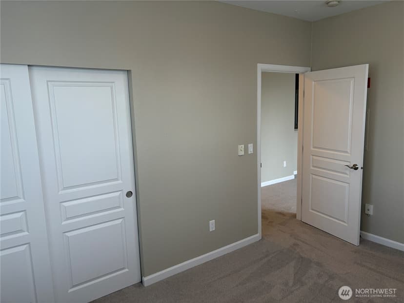 Property photo for 225 Logan Avenue S #111, Renton photo 25