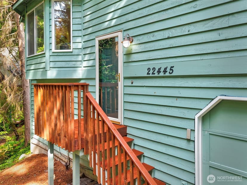 Property photo for 22445 Sunridge Way NE, Poulsbo photo 3