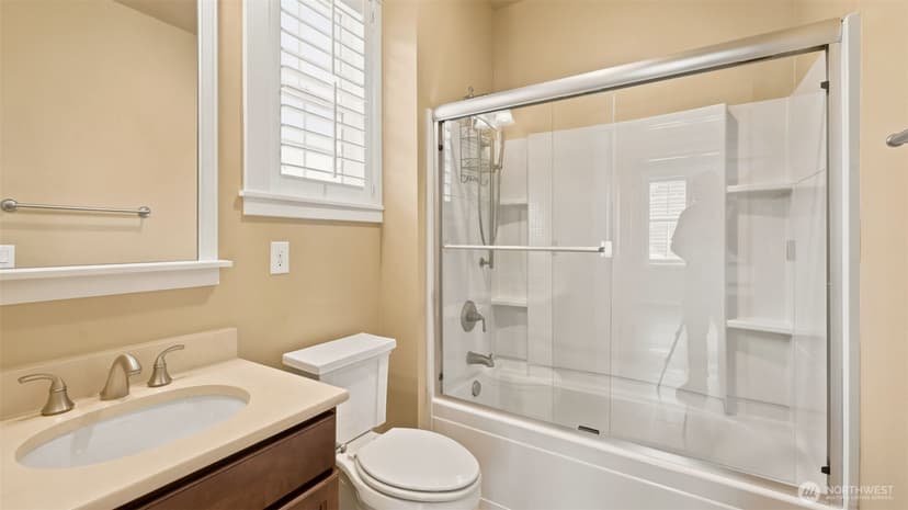 Property photo for 5500 NE 9th Street, Renton photo 16