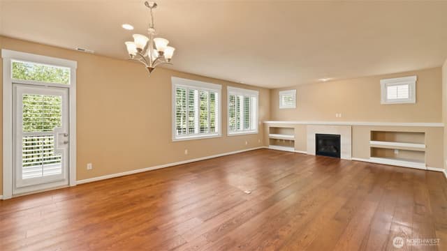 Property photo for 5500 NE 9th Street, Renton photo 4