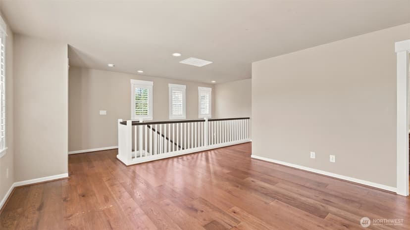 Property photo for 5500 NE 9th Street, Renton photo 26