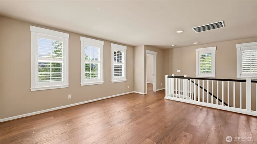 Property photo for 5500 NE 9th Street, Renton photo 29