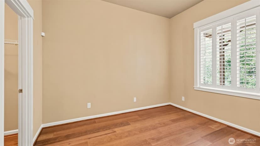 Property photo for 5500 NE 9th Street, Renton photo 23
