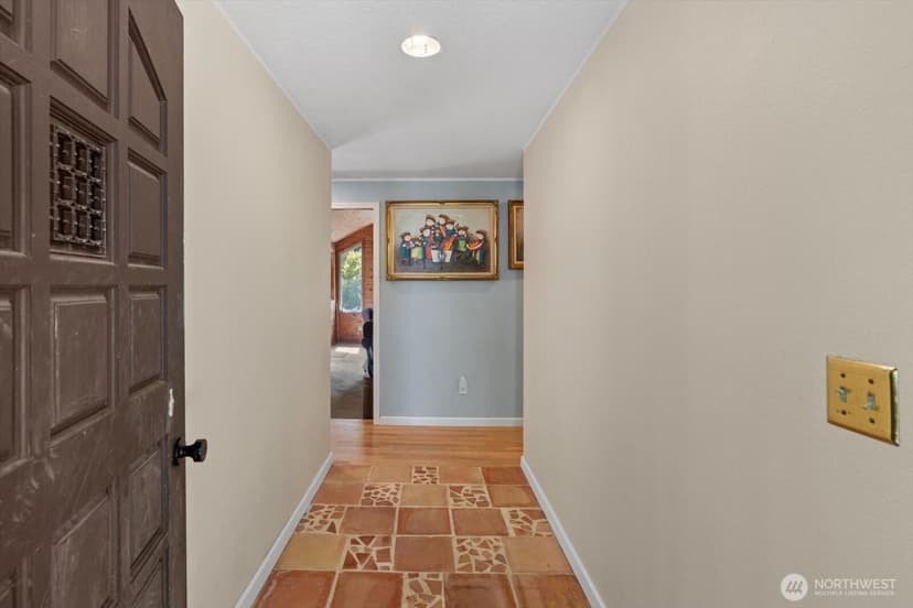 Property photo for 19224 Sprague Drive, Bothell photo 9
