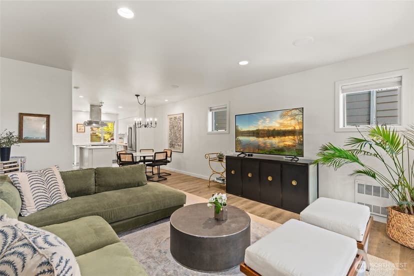 Property photo for 300 26th Avenue E #D, Seattle photo 16