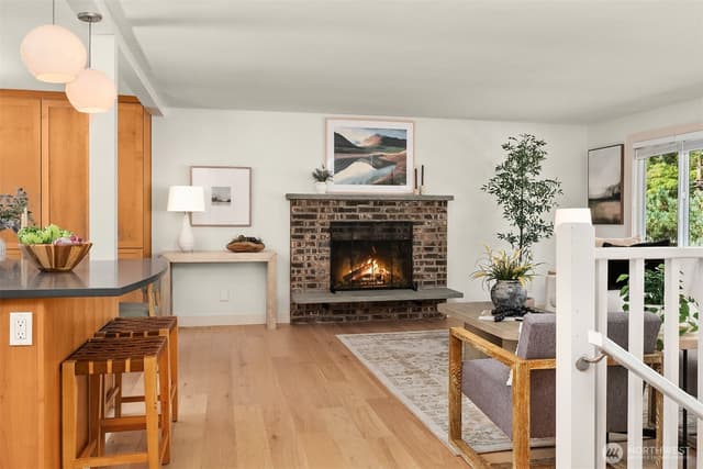 Property photo for 8003 NE 128th Street, Kirkland photo 4