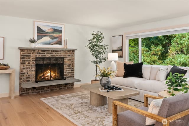 Property photo for 8003 NE 128th Street, Kirkland photo 5