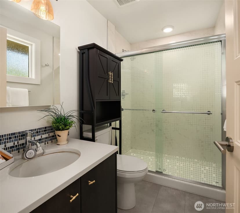 Property photo for 8003 NE 128th Street, Kirkland photo 22