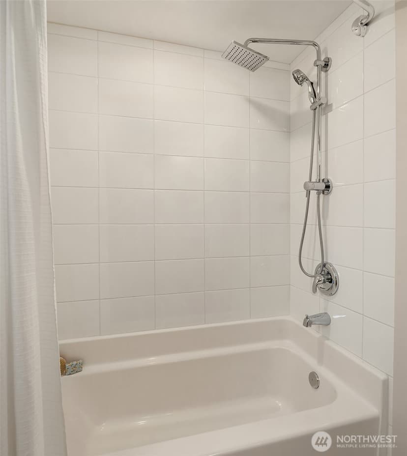 Property photo for 8003 NE 128th Street, Kirkland photo 32