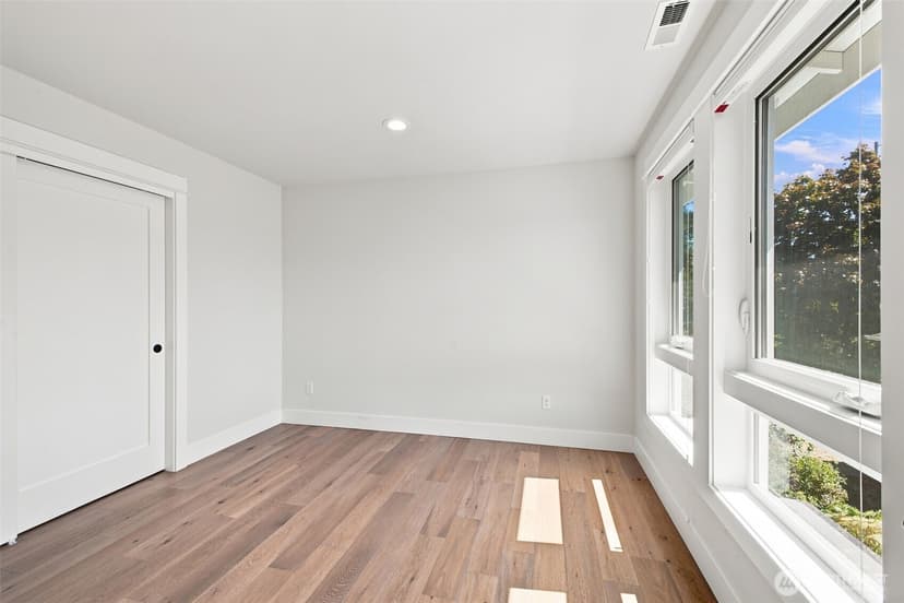 Property photo for 8121 35th Street W, University Place photo 20