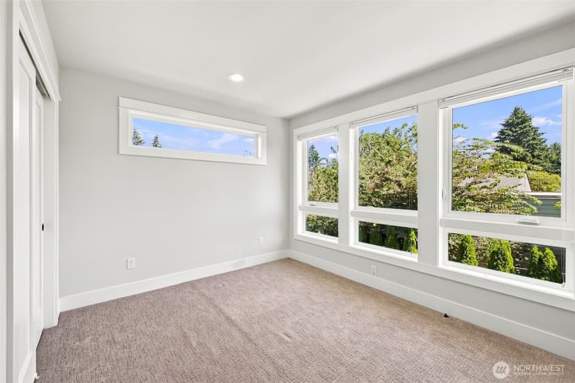 Property photo for 8121 35th Street W, University Place photo 21