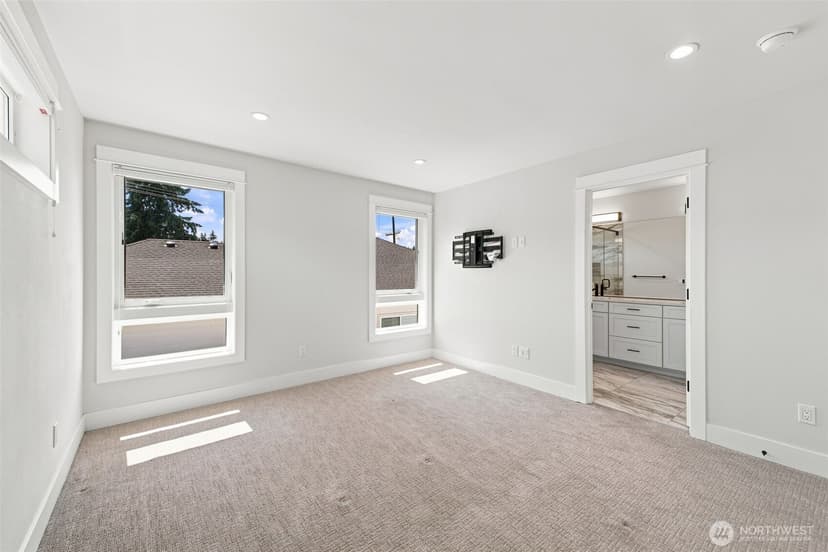 Property photo for 8121 35th Street W, University Place photo 25