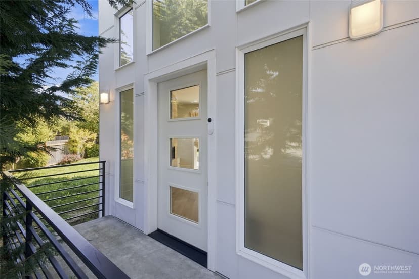 Property photo for 8121 35th Street W, University Place photo 33