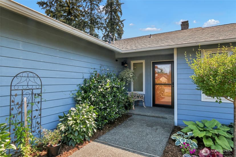 Property photo for 1108 118th Place SE, Everett photo 3
