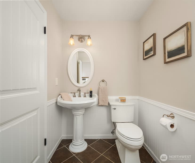 Property photo for 8623 242nd Street SW, Edmonds photo 17