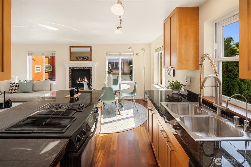 Property photo for 2609 NW 57th Street #C, Seattle photo 11