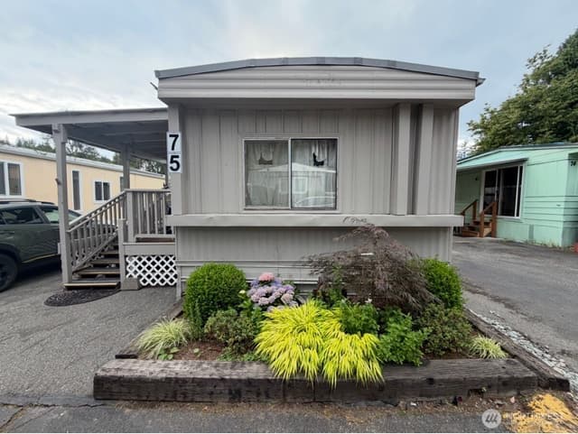 Property photo for 10515 Woodinville #75, Bothell