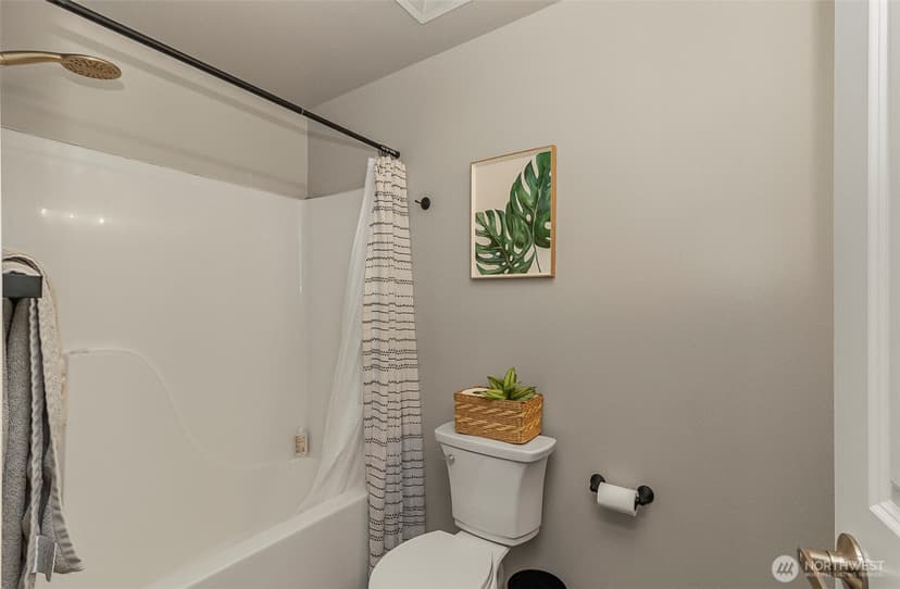 Property photo for 17116 120th Place NE, Arlington photo 33