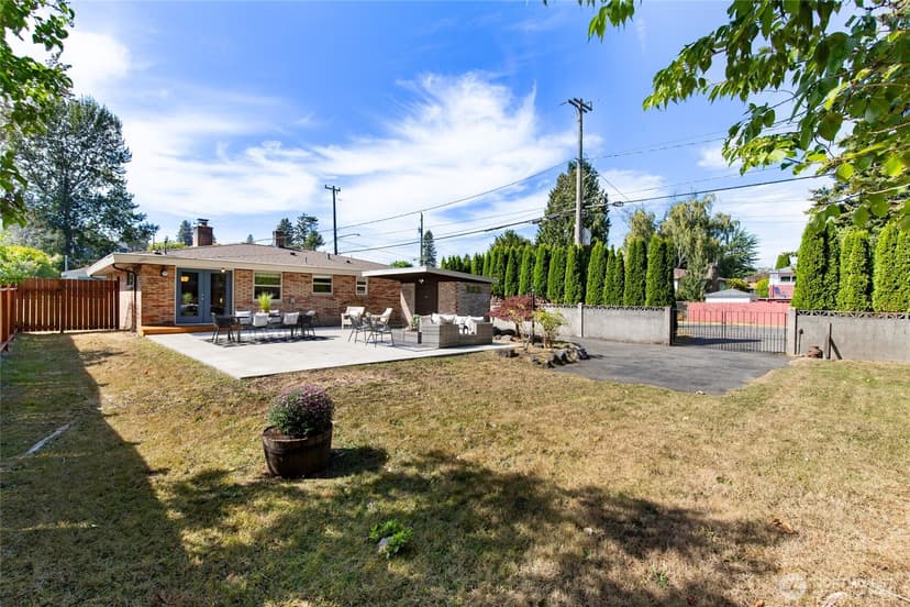 Property photo for 10356 Dibble Avenue NW, Seattle photo 32