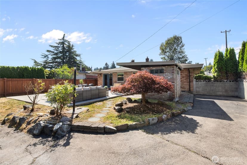 Property photo for 10356 Dibble Avenue NW, Seattle photo 35