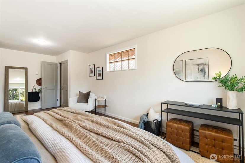 Property photo for 10356 Dibble Avenue NW, Seattle photo 13