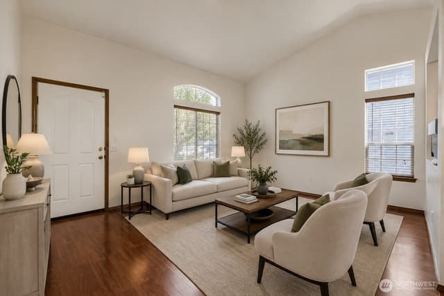 Property photo for 1623 SW 331st Place, Federal Way photo 2