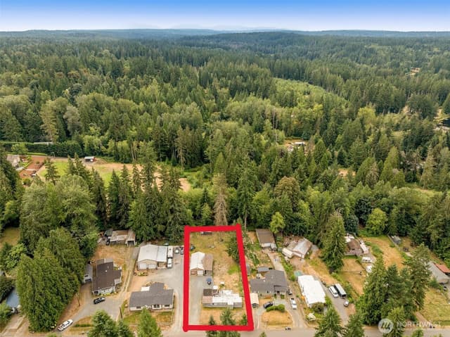Property photo for 12130 221st Street SE, Snohomish photo 2