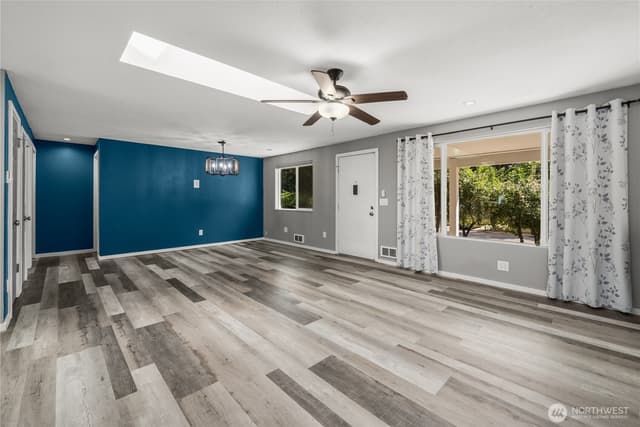 Property photo for 19109 57th Street E, Lake Tapps photo 4