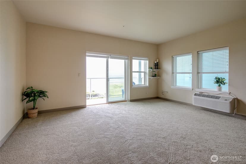 Property photo for 1335 Ocean Shores Boulevard SW #S34, Ocean Shores photo 18