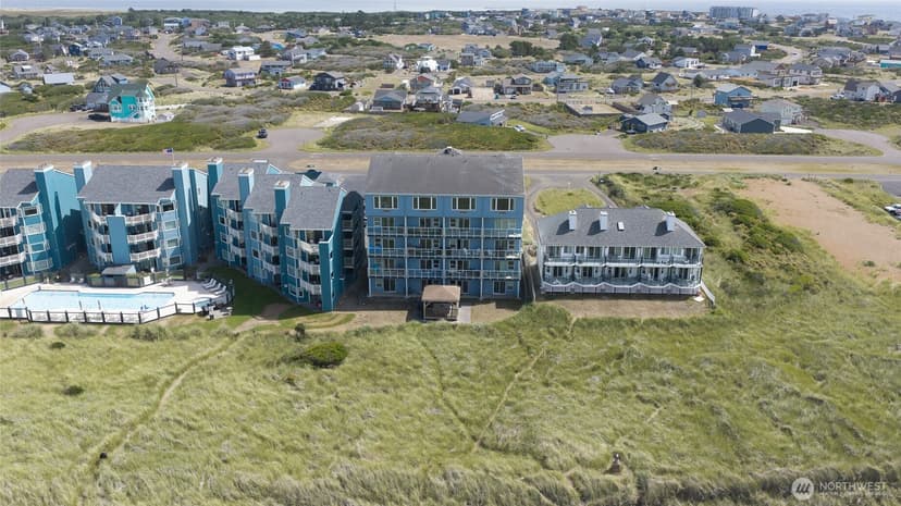 Property photo for 1335 Ocean Shores Boulevard SW #S34, Ocean Shores photo 27
