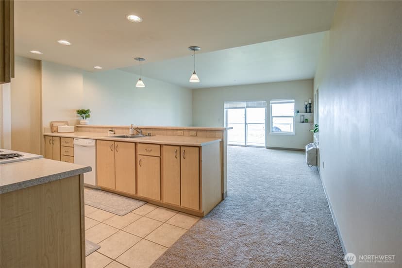 Property photo for 1335 Ocean Shores Boulevard SW #S34, Ocean Shores photo 12