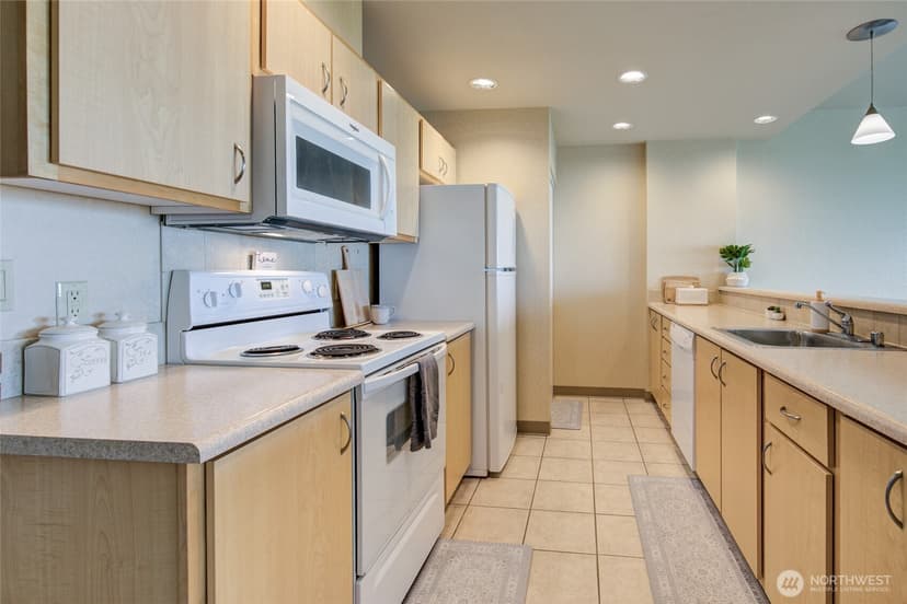 Property photo for 1335 Ocean Shores Boulevard SW #S34, Ocean Shores photo 14