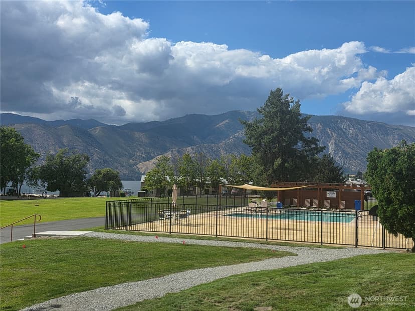 Property photo for 1 Lodge 631-L, Manson photo 4