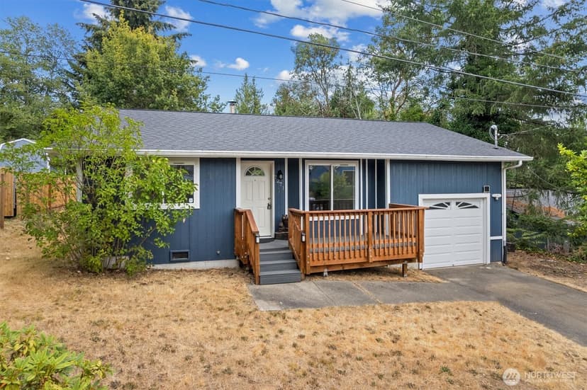 Property photo for 7271 E Patricia Street, Port Orchard photo 2