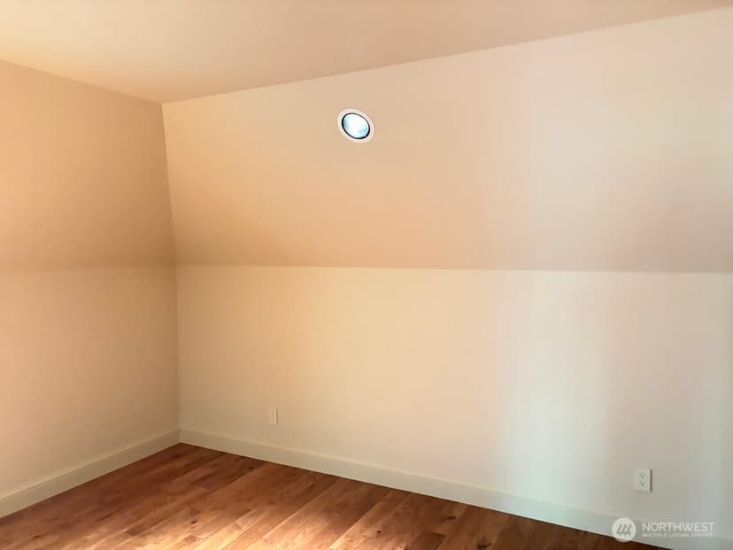 Property photo for 3307 NE 7th Street, Renton photo 26