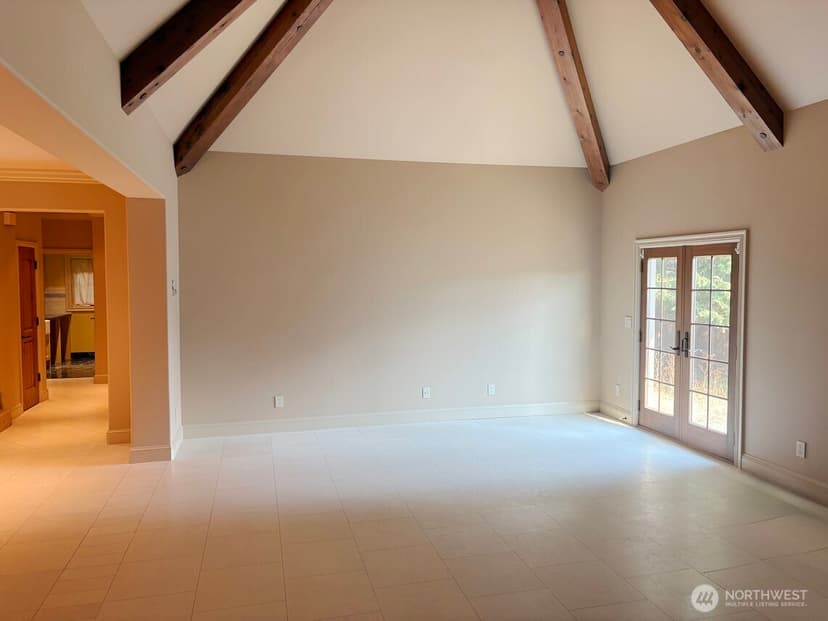 Property photo for 3307 NE 7th Street, Renton photo 4