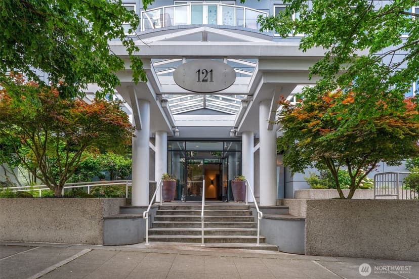 Property photo for 121 Vine Street #1101, Seattle photo 4