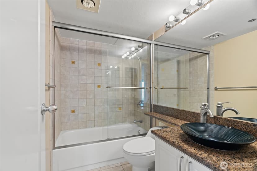 Property photo for 121 Vine Street #1101, Seattle photo 11