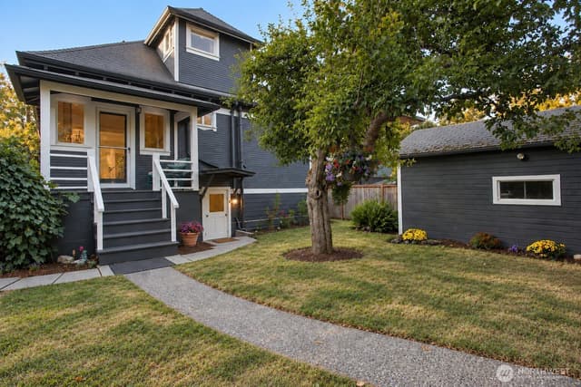 Property photo for 2035 N 77th Street, Seattle photo 3
