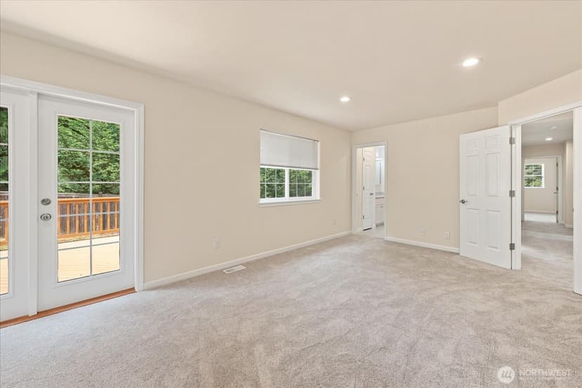 Property photo for 21810 57th Avenue SE, Woodinville photo 29