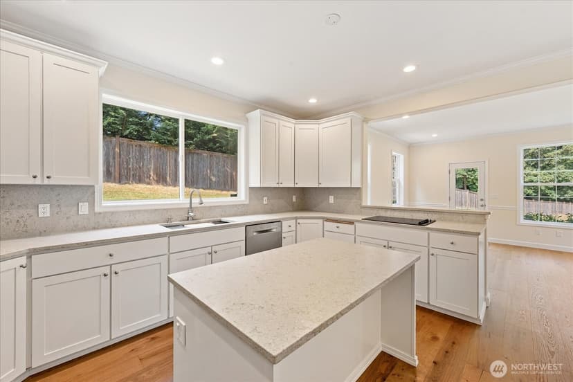Property photo for 21810 57th Avenue SE, Woodinville photo 18