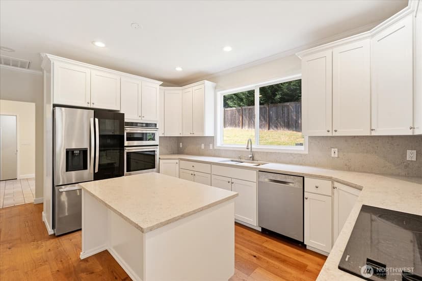 Property photo for 21810 57th Avenue SE, Woodinville photo 17